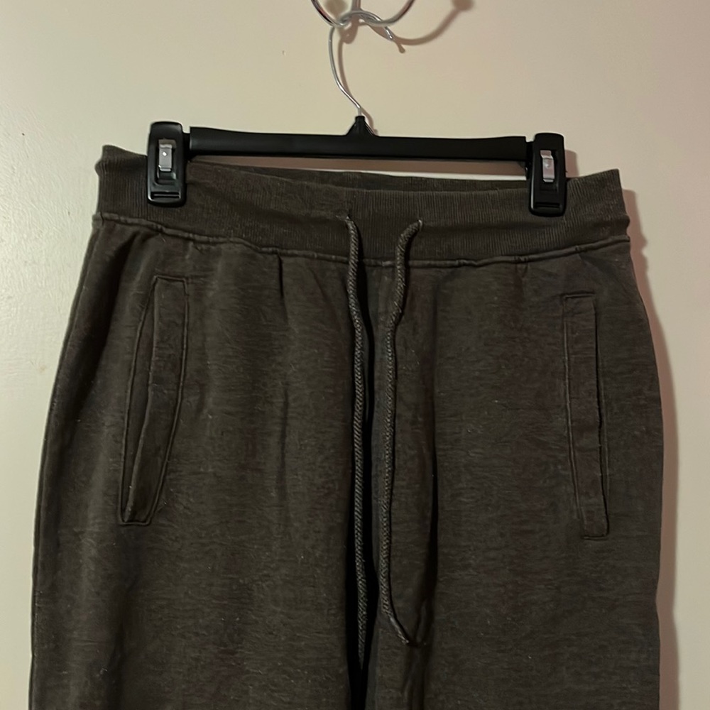 High rise, gray skinny joggers